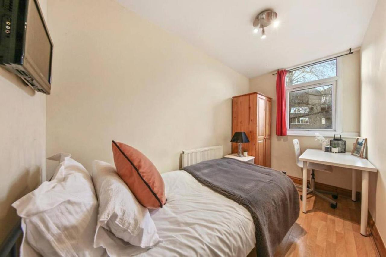Guest house Westway Hububb London